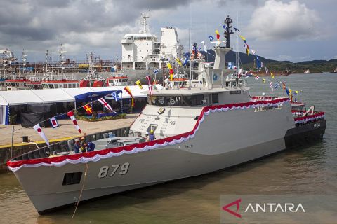 TNI AL luncurkan dua kapal perang Tipe Patrol Cepat buatan dalam negeri, dirancang mampu memenuhi berbagai misi operasi