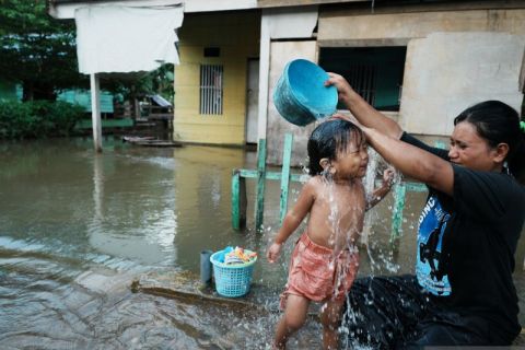 Korban banjir membutuhkan air bersih