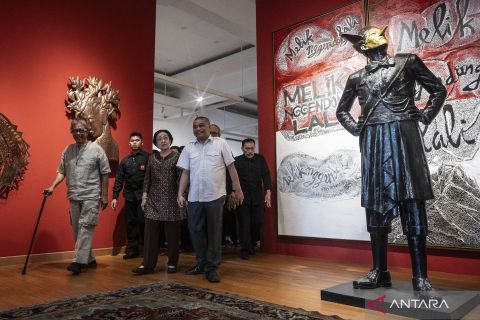 Megawati kunjungi pameran seni rupa Butet Kartaredjasa 