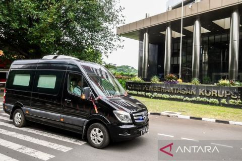 KPK sita mobil mantan Mentan yang disembunyikan di Pasar Minggu