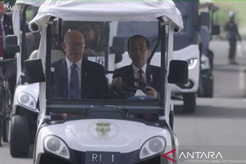 Presiden Jokowi ajak Gubernur Jenderal Australia keliling Kebun Raya Bogor