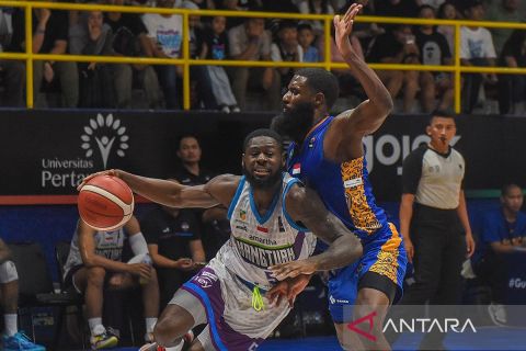 IBL 2024 : Satria Muda Pertamina Jakarta mengalahkan Amartha Hangtuah Jakarta