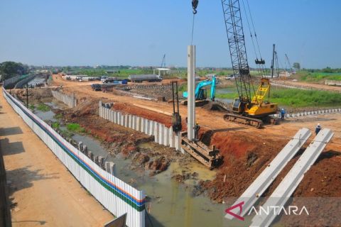 Pembangunan kolam retensi untuk pengendali banjir