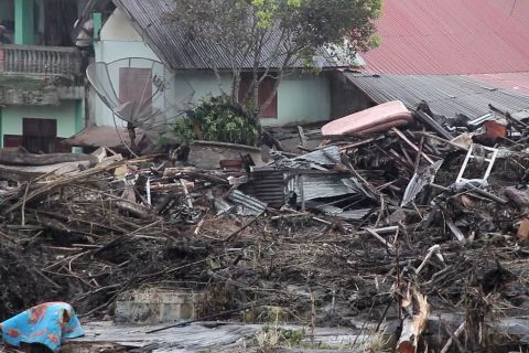 Bupati sebut 2.758 warga Tanah Datar mengungsi dampak banjir bandang