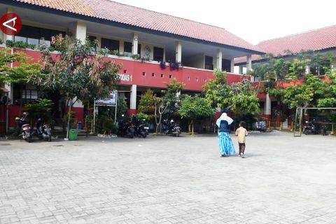 DLH Kota Tangerang wujudkan sekolah berwawasan lingkungan