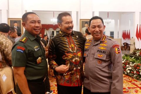 Kapolri bungkam ditanya isu penguntitan Jampidsus