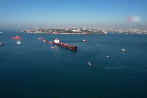 Kapal dari Ukraina kandas di Selat Bosphorus Turki