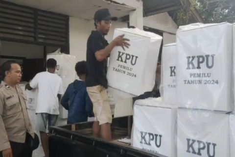 Pemkab Yapen alokasikan Rp74 miliar dana hibah untuk Pilkada 2024