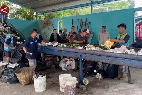 Pemprov Jabar ingin Bandung jadi percontohan pengolahan sampah terpadu