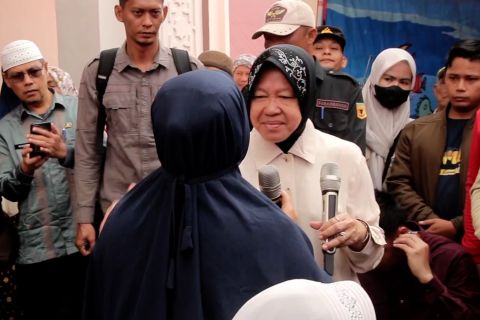 Risma instruksikan lokasi pengungsian segera dipindah ke zona aman