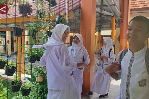 Ditjen Bangda Kemendagri evaluasi kurangnya toilet di SMPN 2 Cilegon
