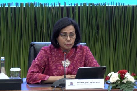 Sri Mulyani sebut APBN surplus Rp237,1 triliun per April 2024