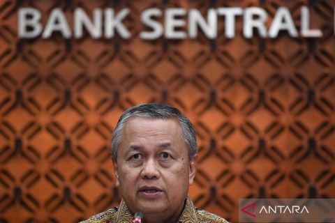 BI tahan suku bunga acuan