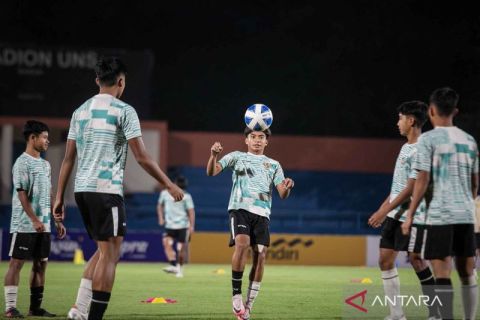 Timnas U-16 berlatih jelang hadapi Australia di semifinal Piala AFF