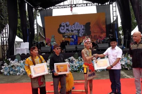 Merangkul keberagaman budaya di Sumbar melalui Festival Multi Etnis
