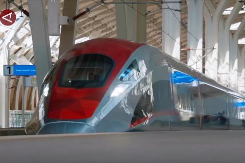 Huawei dukung jaringan komunikasi kereta cepat WHOOSH