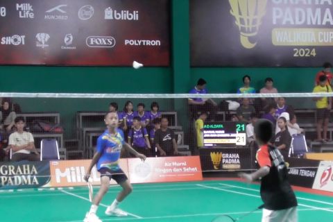 Menjaring bibit atlet bulutangkis di Graha Padma Wali Kota Cup 2024