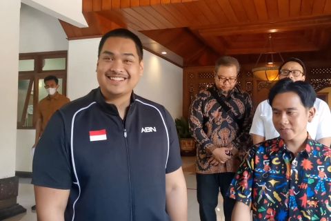 Menpora Dito bertemu Wali Kota Gibran bahas persiapan Peparnas 2024