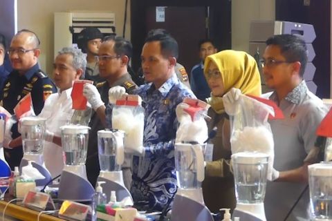 Polda Kalsel musnahkan 14,3 kg sabu hasil Operasi Antik Intan 2024