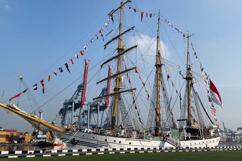 TNI AL-Kemendikbudristek lepas pelayaran Muhibah Budaya Jalur Rempah