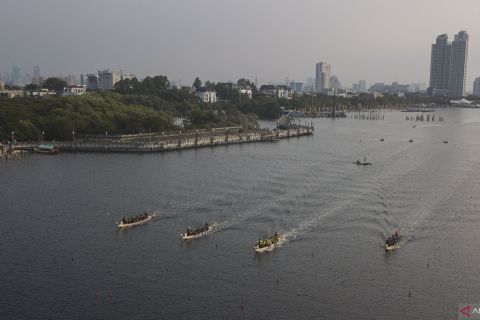 Jakarta International Dragon Boat Festival di Ancol