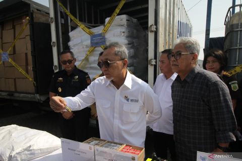 Mendag musnahkan barang hasil tindakan pengawasan Post Border senilai Rp5,3 miliar