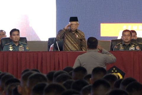 Hadapi ancaman siber, Wapres minta TNI-Polri melek teknologi