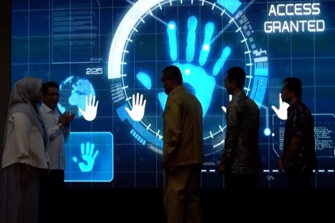 BKKBN Sumbar luncurkan Jam Populasi  untuk akurasi data penduduk
