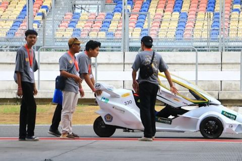 Prototipe SMK 1 Lombok siap lawan 59 tim mahasiswa di "Eco-marathon"