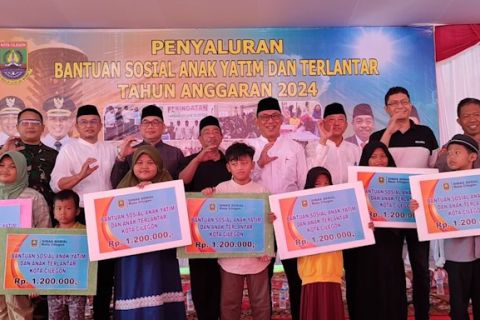 1.388 anak yatim dan anak terlantar Kota Cilegon terima bantuan sosial