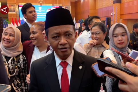 Bahlil sebut siap maju jadi Ketum di Munas Golkar