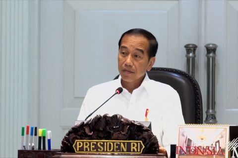 Jokowi minta RAPBN 2025 akomodasi program presiden terpilih