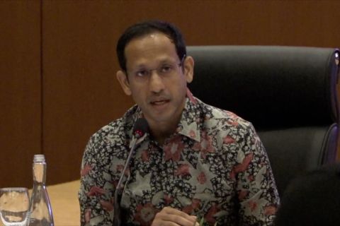  Sebagian anggaran pendidikan 2025 bagi Makan Bergizi Gratis