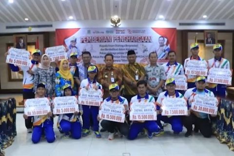 Pemkot Tangerang beri bonus 4,5 miliar untuk atlet pelajar berprestasi