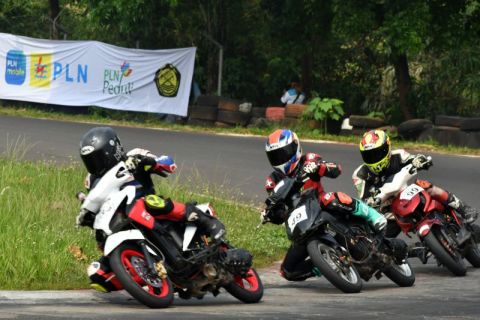 Balap motor PLN EV Conversion Race 2024