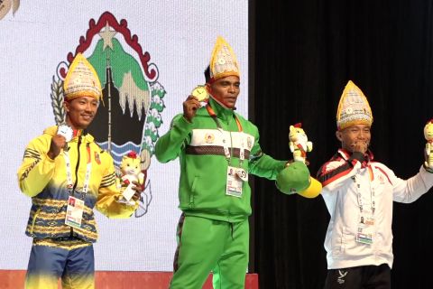 Tampil perkasa, Sumut rebut dua medali emas binaraga putra