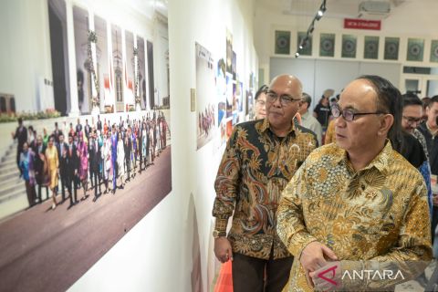 Peluncuran buku dan pameran foto Legasi Jokowi 2014-2024