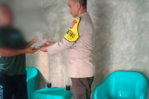 Eks anggota MIT serahkan atribut dan amunisi pada Satgas Madago Raya