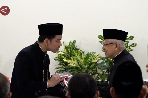 Gibran-Ma'ruf lakukan prosesi penyerahan memori jabatan Wakil Presiden