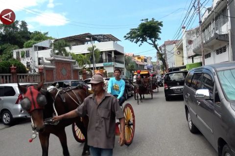 Padang tawarkan dan kembangkan wisata berkuda di Kota Tua