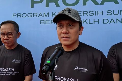 Aksi bersih sungai ciliwung, Wamen LH ingatkan partisipasi masyarakat