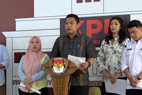 Mulai rekapitulasi, KPU Jakarta belum putuskan pilkada dua putaran