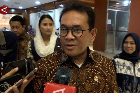 Mendag siapkan 3 strategi antisipasi penurunan daya beli masyarakat