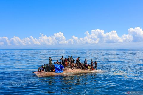 Mengintip foto-foto pilihan kantor berita Antara tahun 2024