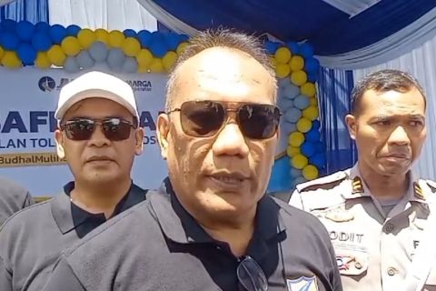 Tekan angka laka, JNK sosialisasi berkendara aman ke pengguna jalan