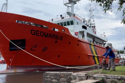 Badan Geologi uji coba kapal Geomarin III di perairan utara Cirebon