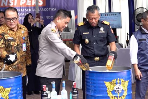 Bea Cukai Jakarta tindak 44 juta rokok ilegal sepanjang 2024