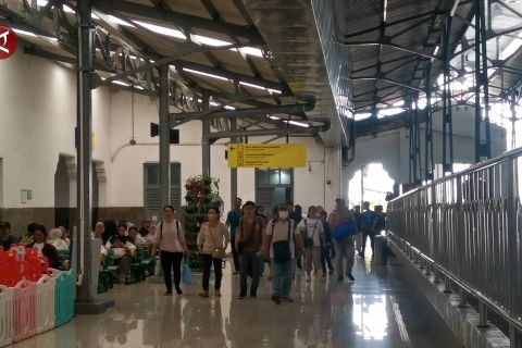 KAI Commuter prediksi volume pengguna KRL wilayah 6 Yogya naik 16,94 %