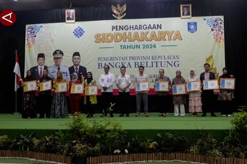 Pemprov Babel berikan Penghargaan Siddhakarya kepada 5 perusahaan