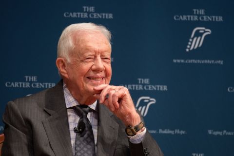 Presiden ke-39 AS Jimmy Carter wafat di usia satu abad